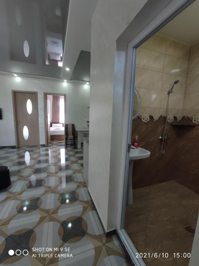 Kochalidze Family Apartment Batumi Exterior photo