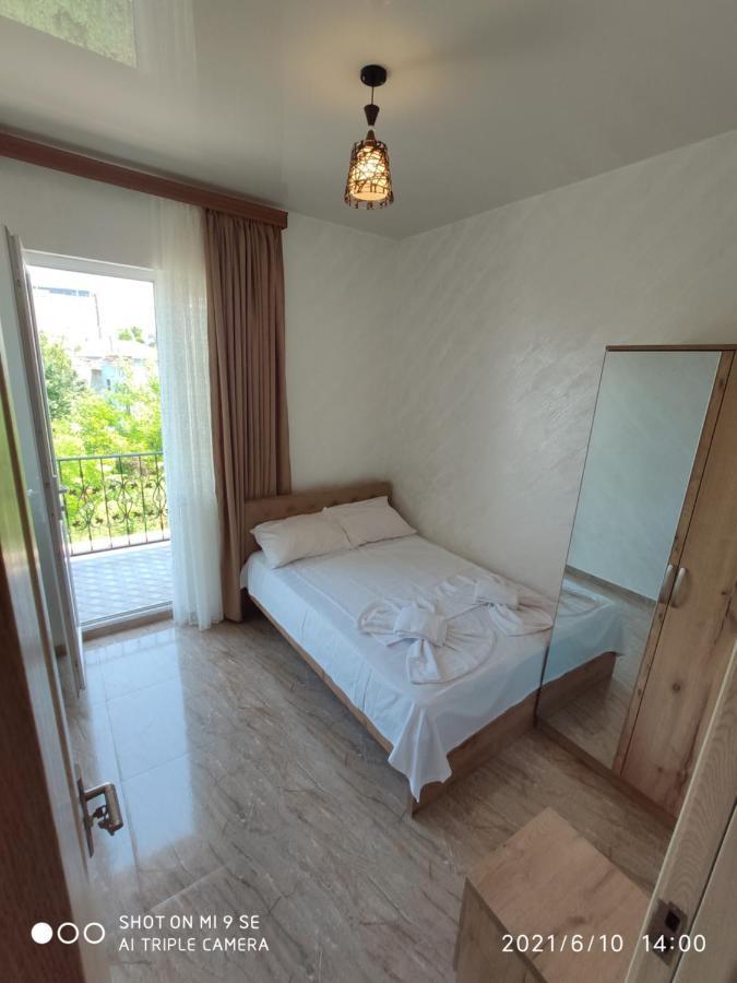 Kochalidze Family Apartment Batumi Exterior photo