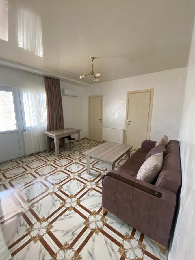 Kochalidze Family Apartment Batumi Exterior photo